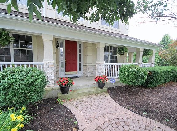 2nd image of 1811 N Saint Andrew Dr