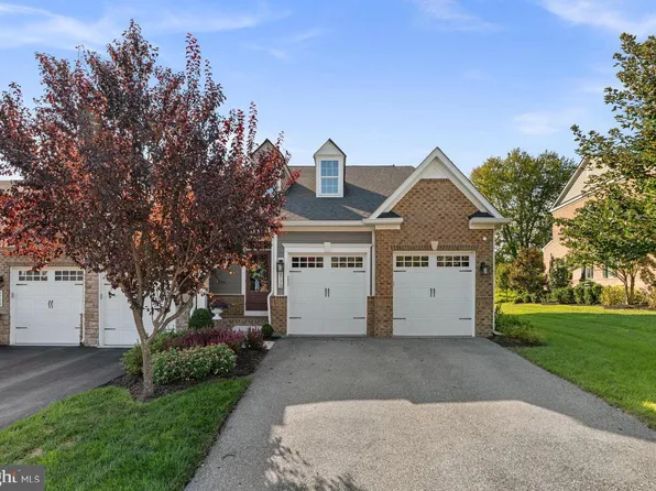 2730 Vardon Ln, Ellicott City, MD 21042