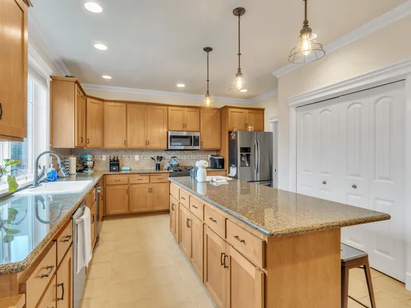 879 Holley Way, Central Pt, OR 97502