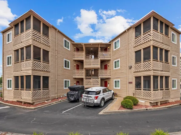 609 Hillside Dr. S #E-12, North Myrtle Beach, SC 29582