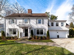 4 Keofferam Rd, Old Greenwich, CT 06870