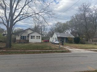 607 N Hillcrest Ave, Springfield, MO 65802