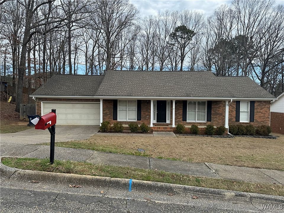 1st image of 4906 Lakehurst Dr