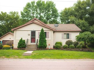 505 E Lincoln St, Springfield, MN 56087