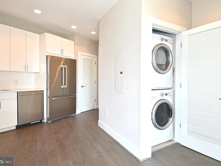 1500 Pennsylvania Ave SE #308 — Photo 6