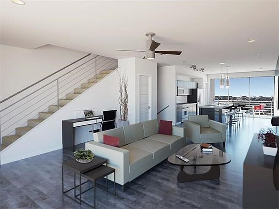 4th image of 604 N Bluff Dr Unit 202