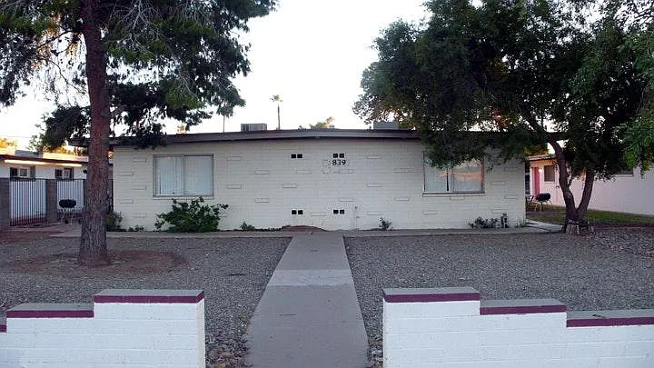Exterior, Hardy and First