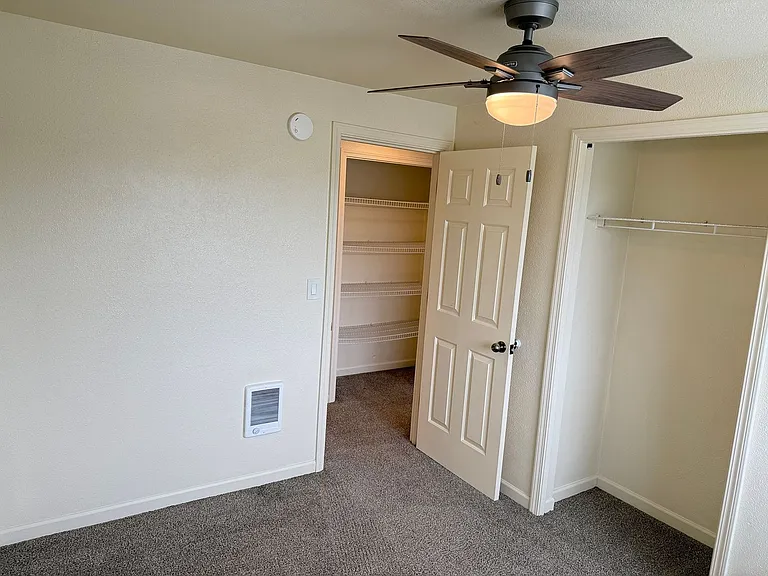 4432 Fergus Ave — Photo 26