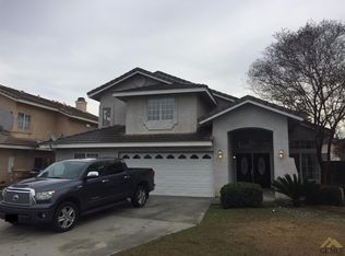 4200 Crescent Rock Ln, Bakersfield, CA 93311