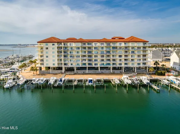 100 Olde Towne Yacht Club Drive #411, Beaufort, NC 28516