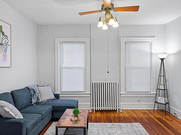 2nd image of 499 Yates St #1