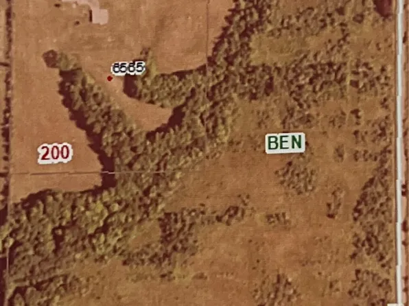 S 48th Ave, Shelby, MI 49455