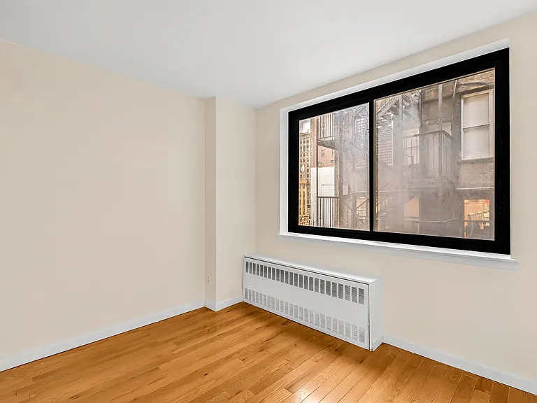 7 E 32nd St #5C — Photo 6