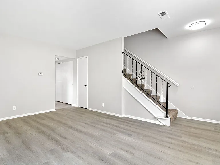 4120 Geraldine Ave #1 — Photo 35