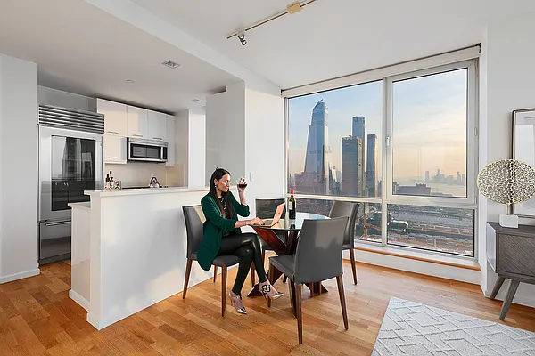 Sold by Compass | media 23