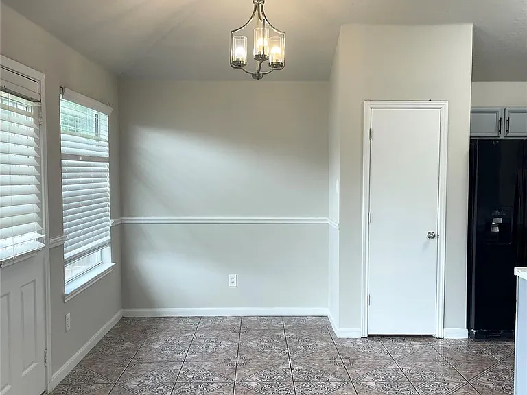 2831 Sockeye Dr — Photo 5