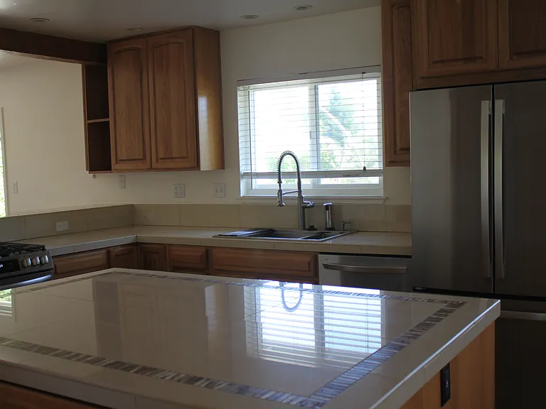 3610 Cerrito St — Photo 15