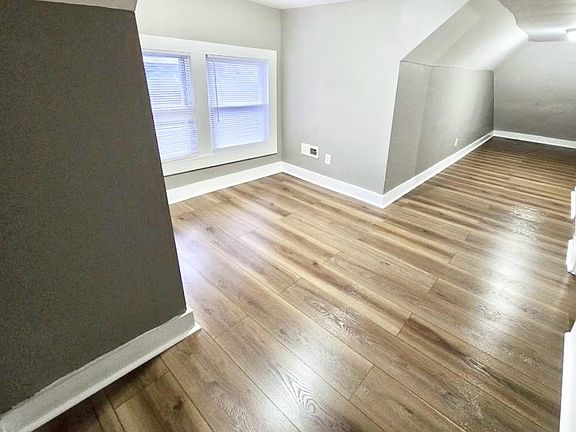 3rd image of 86 Dickerman St #2