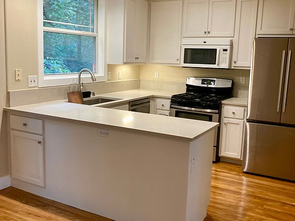 Kitchen (pantry out of frame)