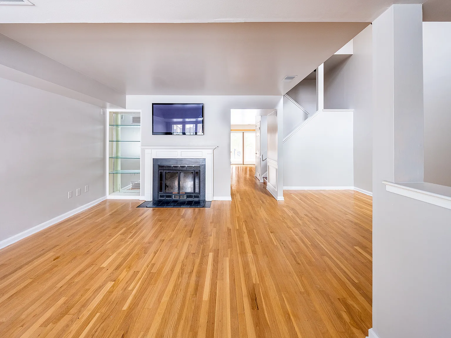 7 Ingham Way — Photo 2