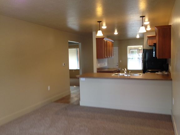 2nd image of 10990 Hannah Ct #102