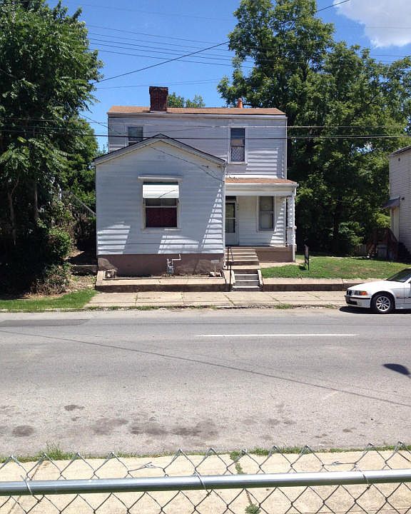 1st image of 111 Dr W J Hodge St