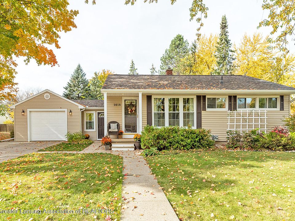 1st image of 1018 W Colonial Park Dr