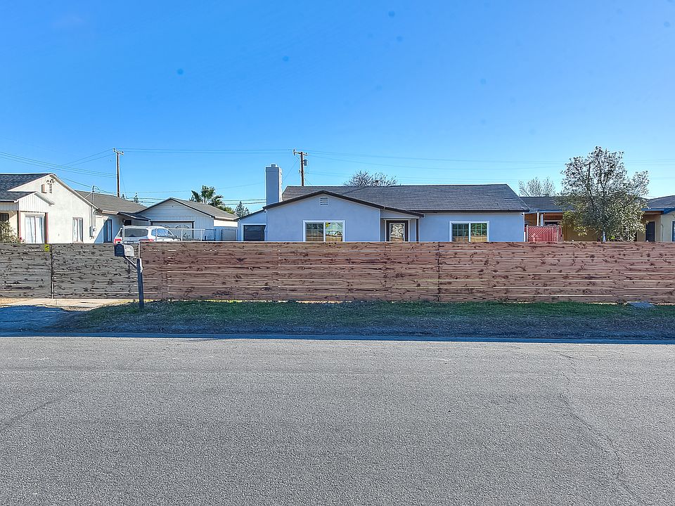 1st image of 25587 Jane St
