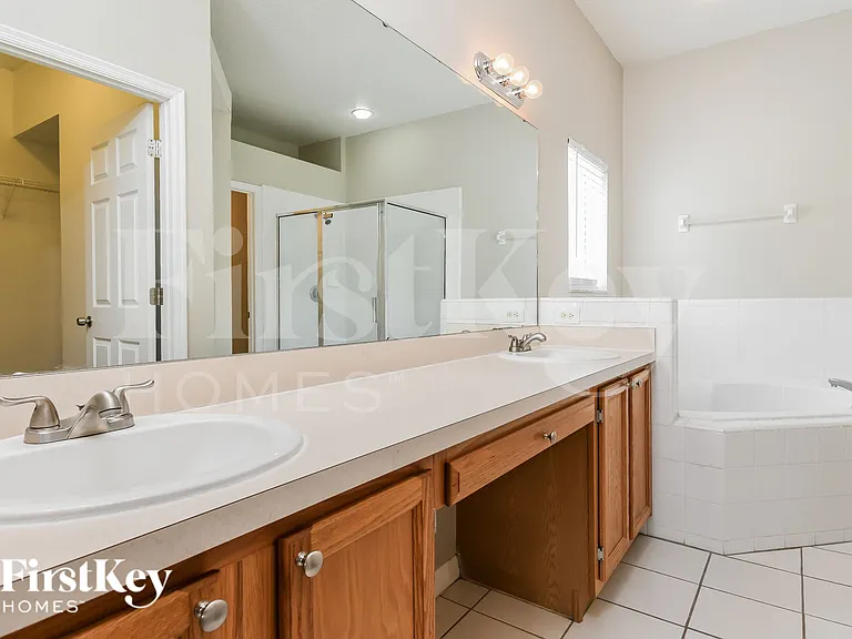 495 Lancer Oak Dr — Photo 10