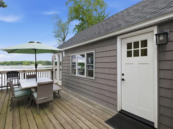 10 Silver Lake Drive, Belmont, NH 03220
