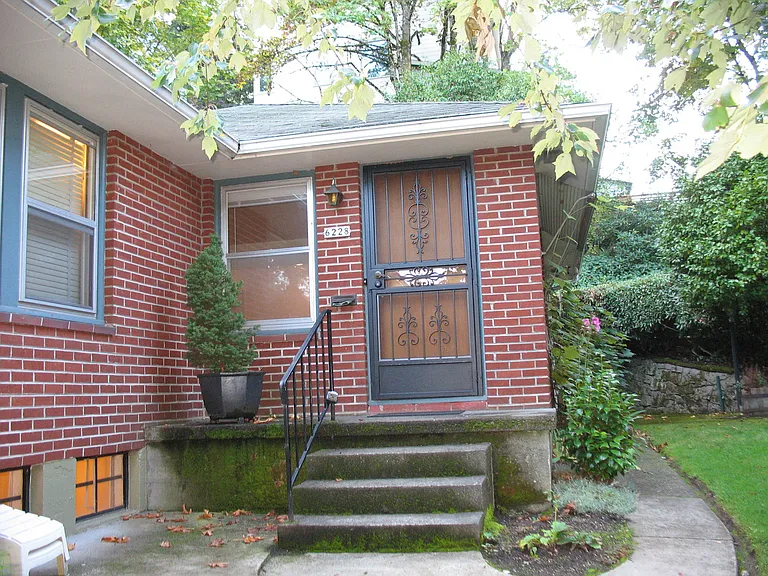 6228 SE Belmont St — Photo 3