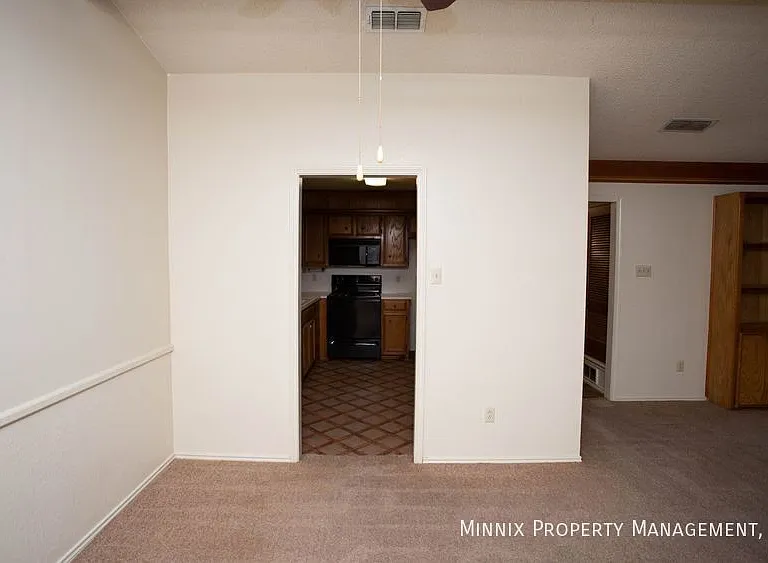 5807 2nd St — Photo 20