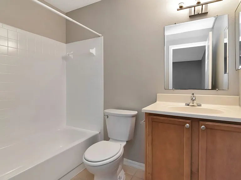 221 Lake Brook Cir #201 — Photo 14