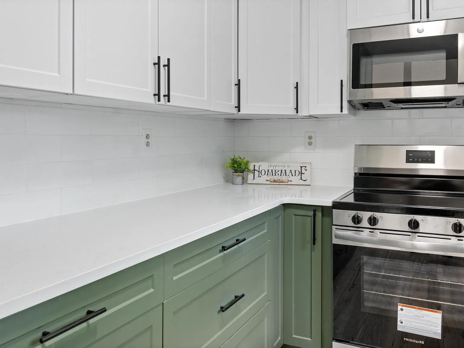 3 bed, 1500 sqft, $2,800 — Photo 1