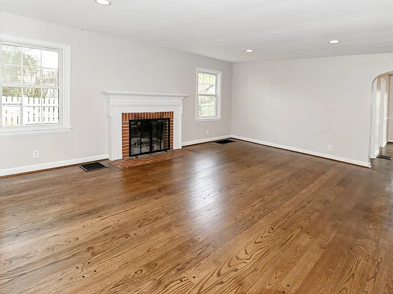 7981 State Rd — Photo 8