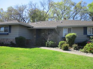 6674 S Land Park Dr, Sacramento, CA 95831