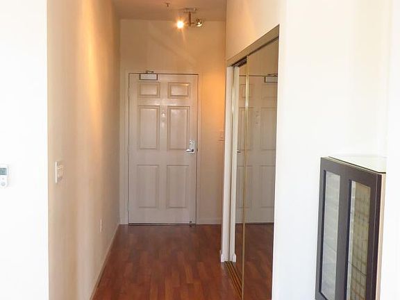 4th image of 1930 Eddy St APT 205