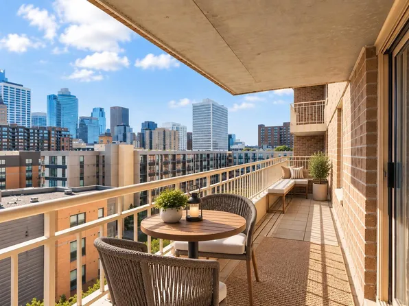 401 1st St S #720, Minneapolis, MN 55401