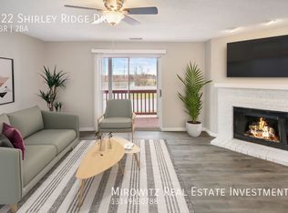 322 Shirley Ridge Dr, Saint Charles, MO 63304