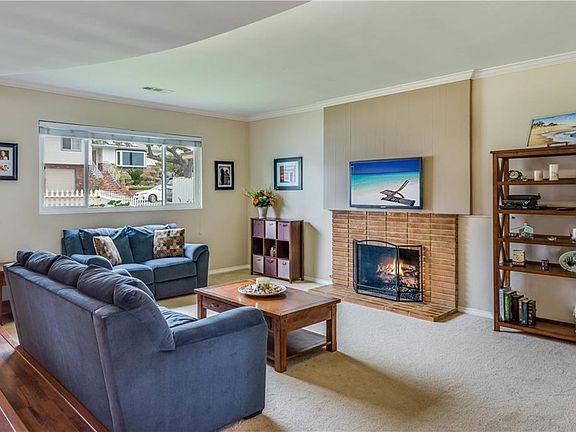 4th image of 2302 W 229th Pl