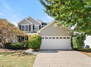 920 Chandler Ave, Geneva, IL 60134