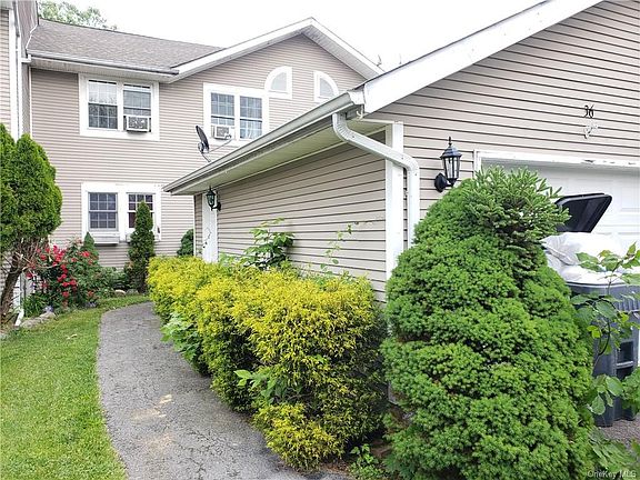 2nd image of 36 Brookside Dr W