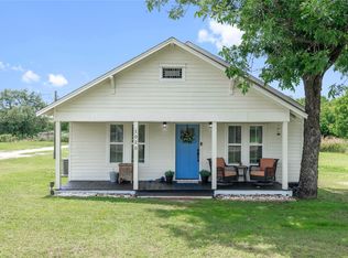 1020 Main St, Blanket, TX 76432