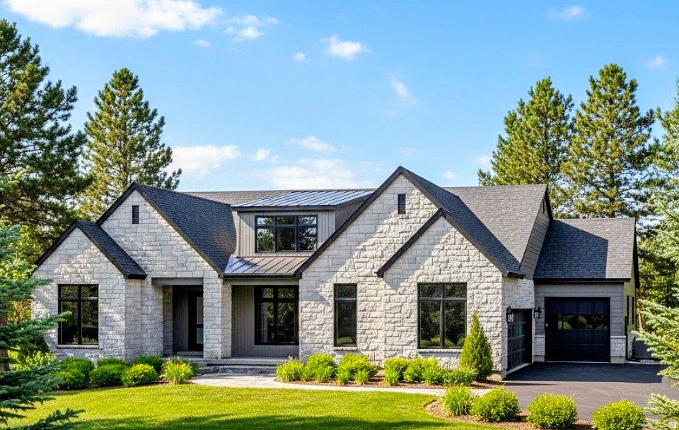 1st image of 3058 W Wasatchback Dr