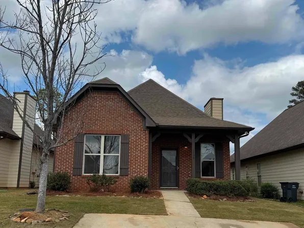 1209 Savannah Ln, Calera, AL 35040