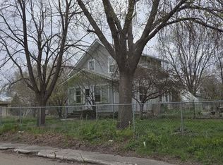 405 S 4th St, Milan, MN 56262