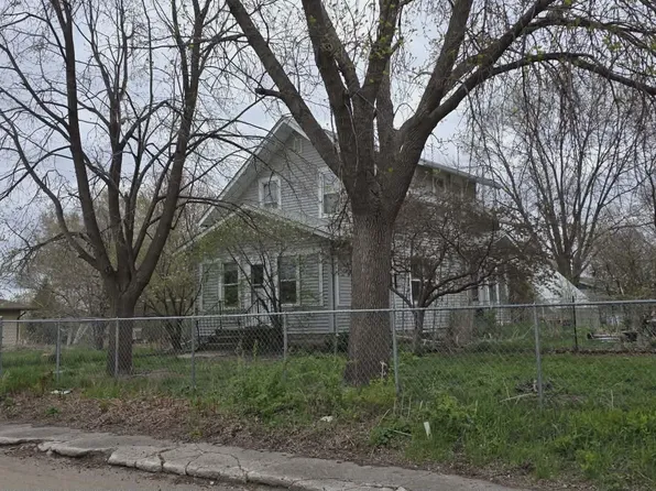 405 S 4th St, Milan, MN 56262