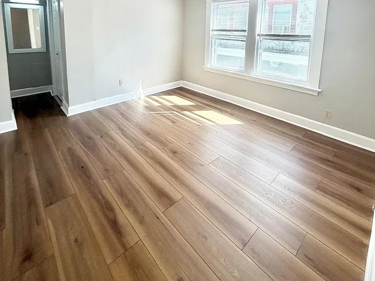83 Gibbs St #3 — Photo 6