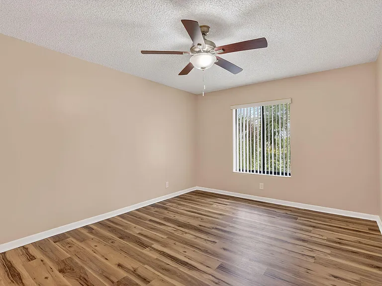 624 Sea Pine Way #B3 — Photo 23