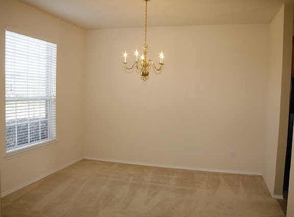 5th image of 1518 Silver Spur Dr
